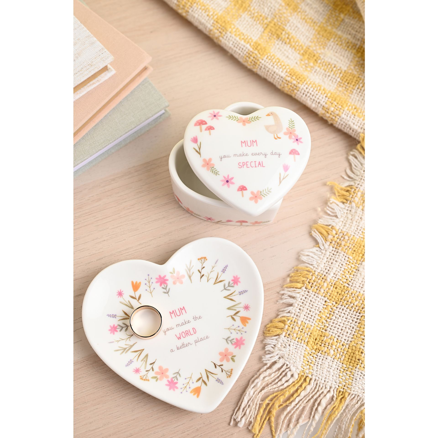 Love Life Ceramic Heart Trinket Box for Mum | Mother’s Day Jewellery Keepsake Gift