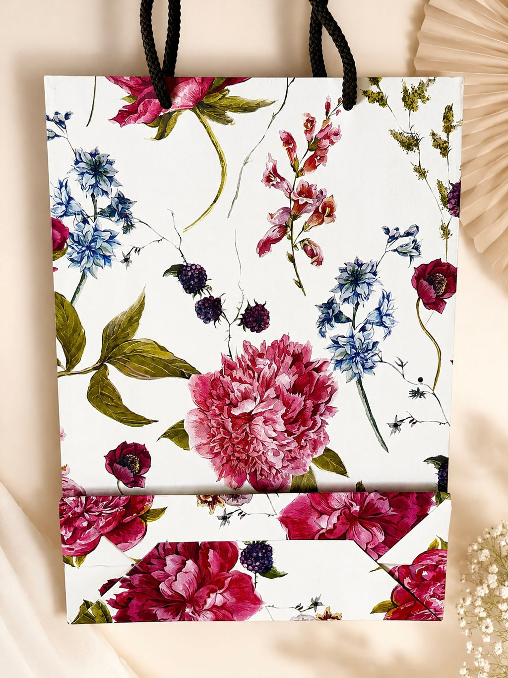 Pack of 4 Premium Floral Paper Gift Bags | Strong Rope Handles | Small Gift Bags | 20.3 × 7.6 × 27.9 cm